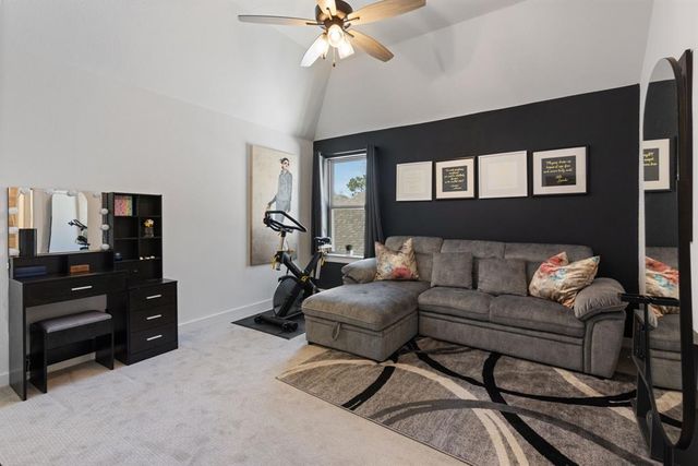 208 S Empress Green Place, Montgomery, TX 77316