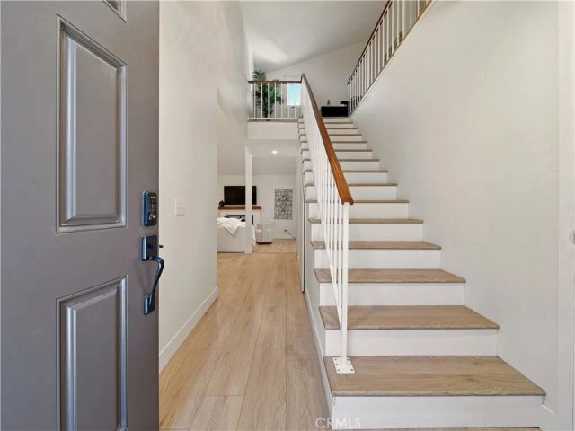 324 Sydney, Costa Mesa, CA 92627