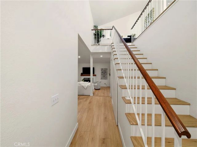 324 Sydney, Costa Mesa, CA 92627