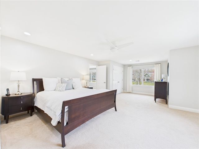 30 Taggart Court, East Greenwich, RI 02818