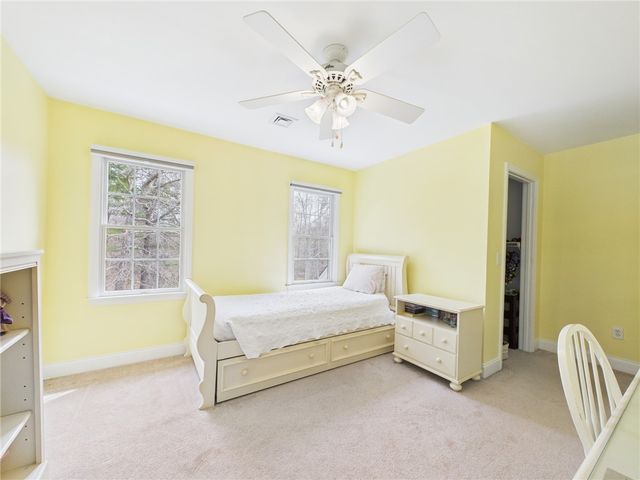 30 Taggart Court, East Greenwich, RI 02818