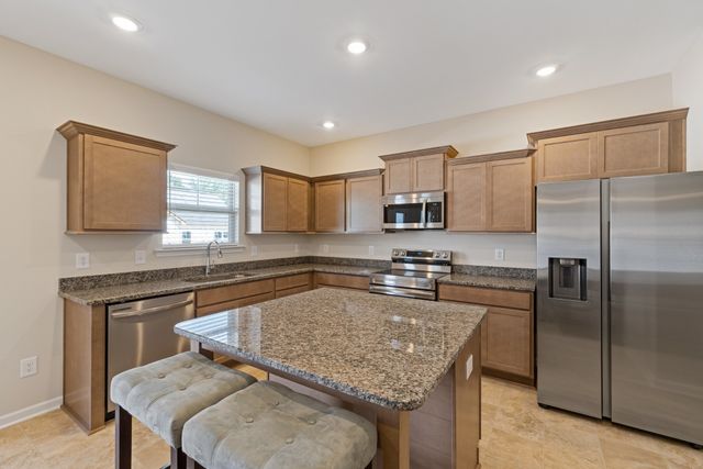116 Stonehenge Cir, Manchester, TN 37355