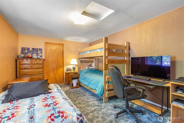 1497 Old Military Road SE, Tenino, WA 98589