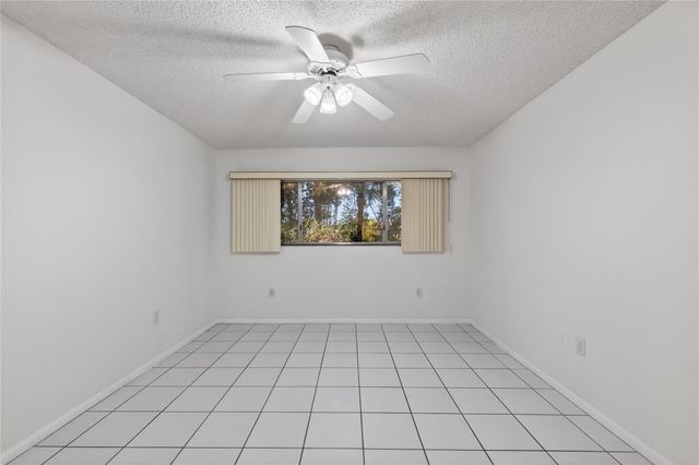 900 SW 142nd Avenue 213l, Pembroke Pines, FL 33027