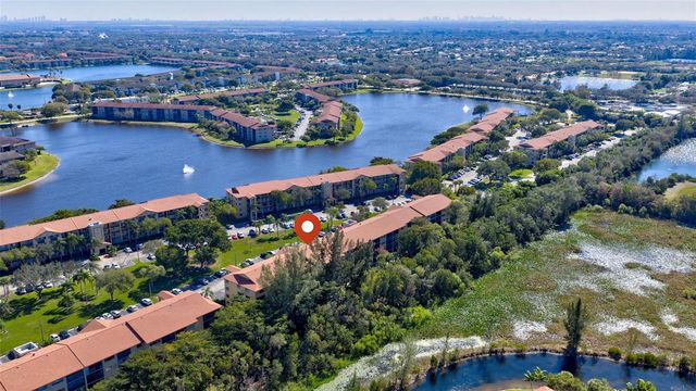 900 SW 142nd Avenue 213l, Pembroke Pines, FL 33027