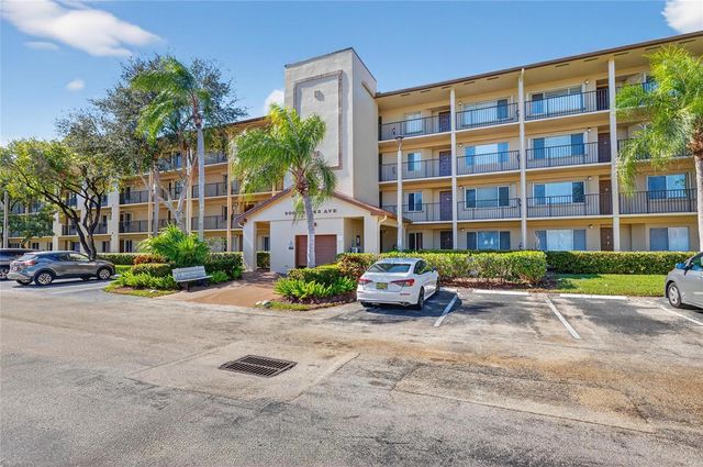 900 SW 142nd Avenue 213l, Pembroke Pines, FL 33027