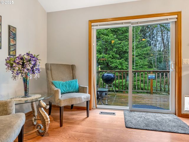 1295 JEFFREY Dr, Seaside, OR 97138