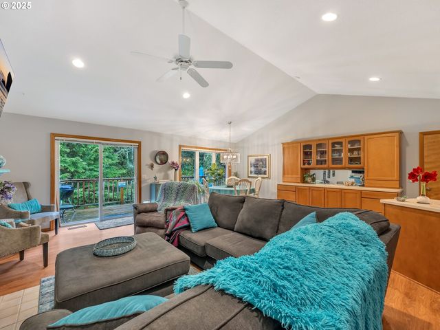 1295 JEFFREY Dr, Seaside, OR 97138