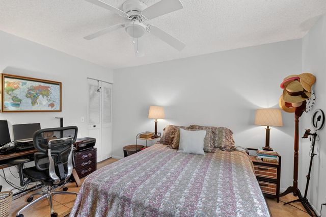 3329 Perimeter Drive, Greenacres, FL 33467