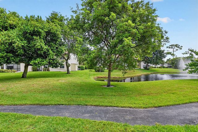3329 Perimeter Drive, Greenacres, FL 33467