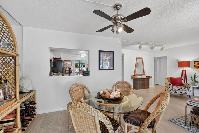 3329 Perimeter Drive, Greenacres, FL 33467