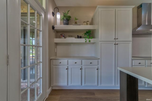 5788 Woodbridge Trail, Newburgh, IN 47630