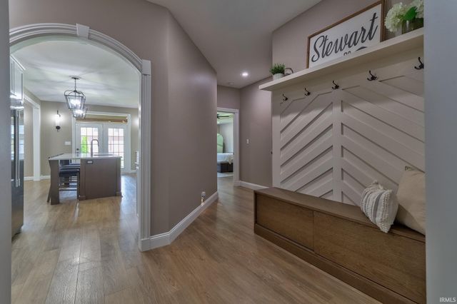 5788 Woodbridge Trail, Newburgh, IN 47630