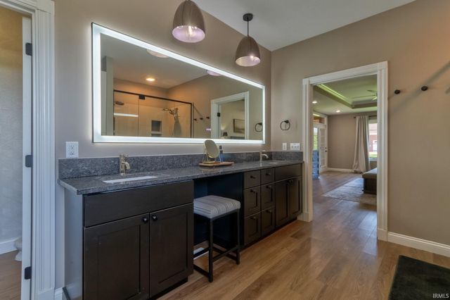 5788 Woodbridge Trail, Newburgh, IN 47630