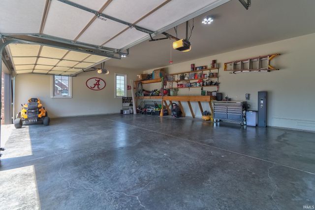 5788 Woodbridge Trail, Newburgh, IN 47630
