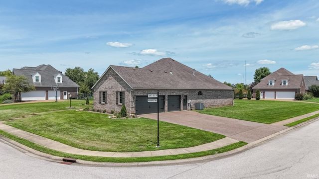 5788 Woodbridge Trail, Newburgh, IN 47630