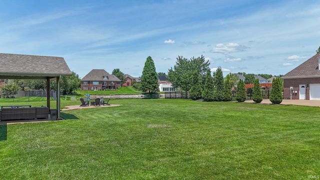 5788 Woodbridge Trail, Newburgh, IN 47630