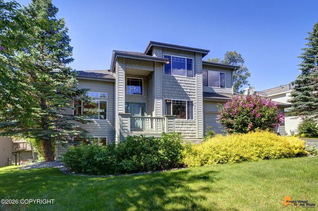 4825 Potter Crest Circle, Anchorage, AK 99516