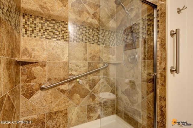 4825 Potter Crest Circle, Anchorage, AK 99516
