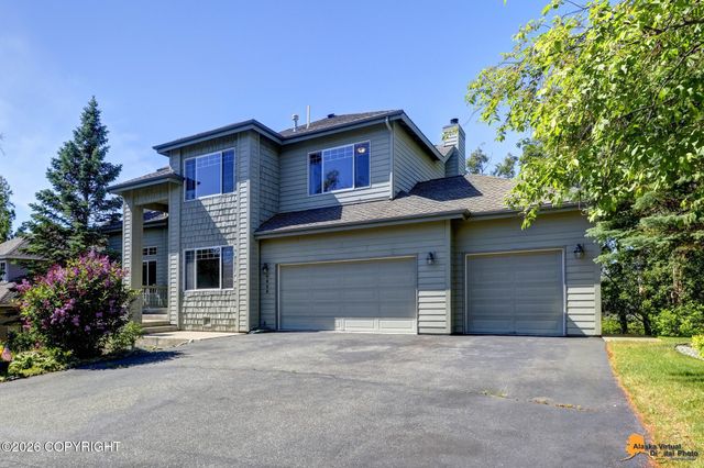 4825 Potter Crest Circle, Anchorage, AK 99516