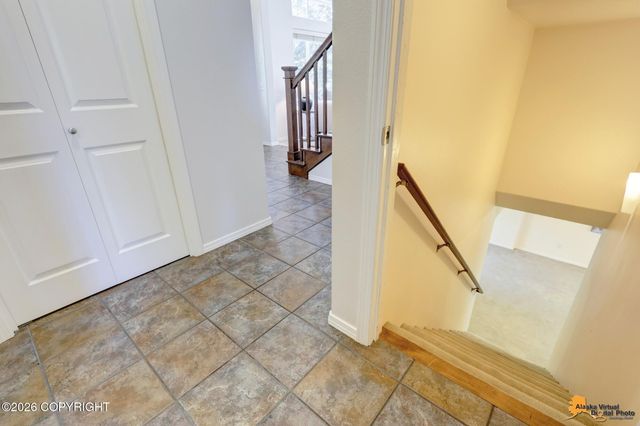 4825 Potter Crest Circle, Anchorage, AK 99516