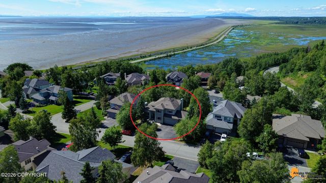 4825 Potter Crest Circle, Anchorage, AK 99516