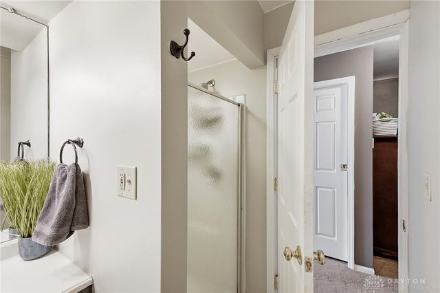 186 Meadow Lane, Springfield, OH 45505