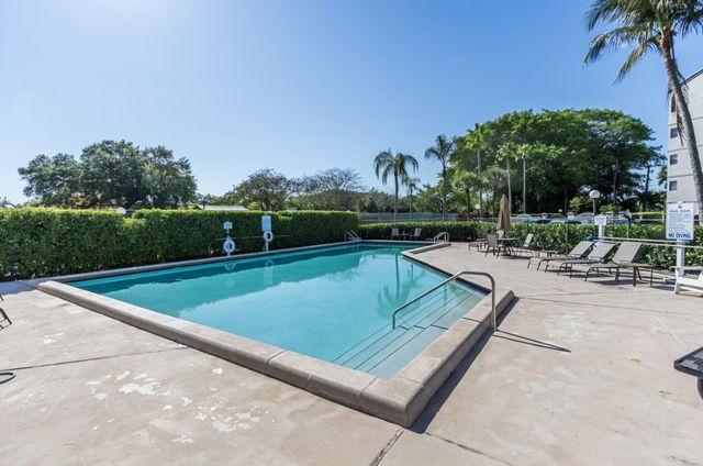 701 NW 19th Street NW 401, Fort Lauderdale, FL 33311