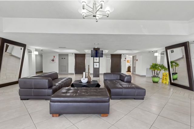 701 NW 19th Street NW 401, Fort Lauderdale, FL 33311