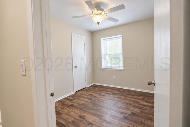1405 Silver Court, Hamilton Square, NJ 08690