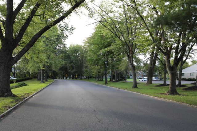 1405 Silver Court, Hamilton Square, NJ 08690