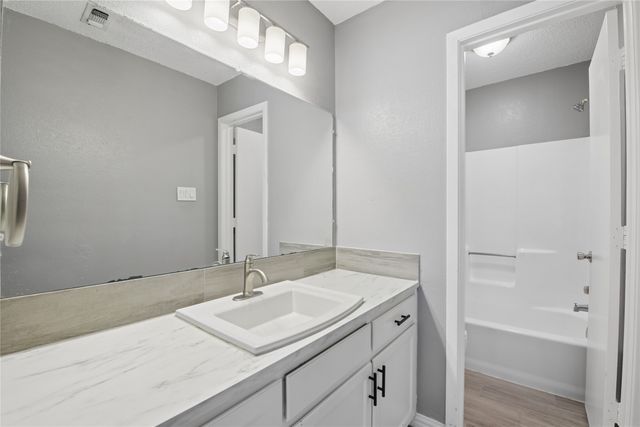 7724 Jennifer Lane, North Richland Hills, TX 76182