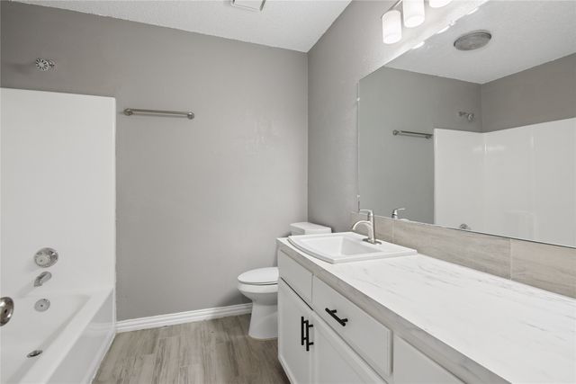 7724 Jennifer Lane, North Richland Hills, TX 76182
