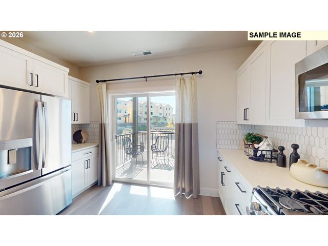 7522 Nw ELISE Ave, Portland, OR 97229