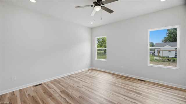 400 Crater Street, Burlington, NC 27217