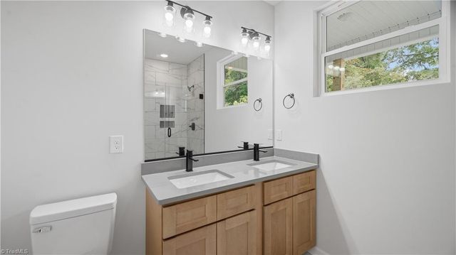400 Crater Street, Burlington, NC 27217
