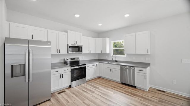 400 Crater Street, Burlington, NC 27217