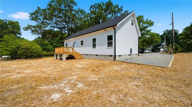 400 Crater Street, Burlington, NC 27217