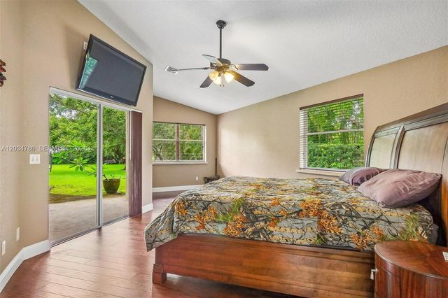 14591 SW 23rd Street, Davie, FL 33325