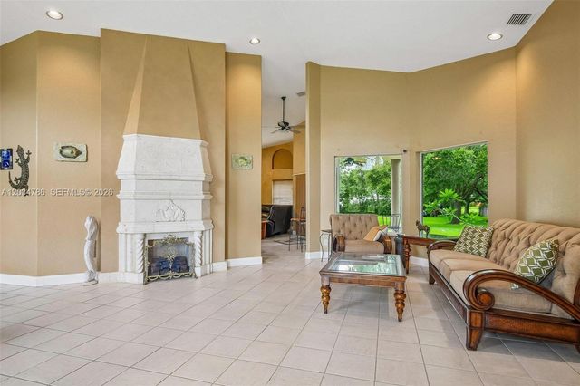 14591 SW 23rd Street, Davie, FL 33325