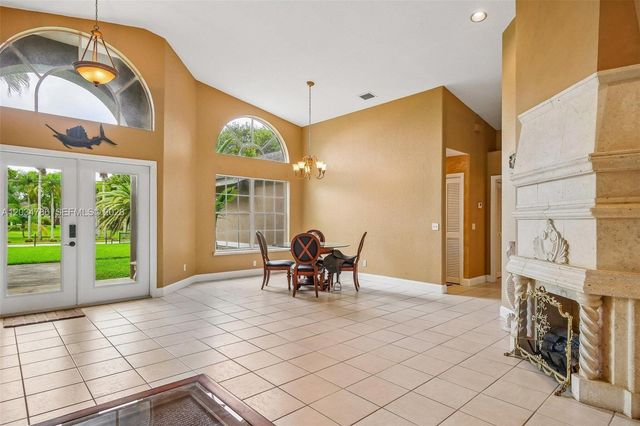 14591 SW 23rd Street, Davie, FL 33325