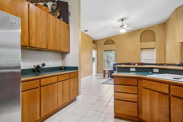 14591 SW 23rd Street, Davie, FL 33325