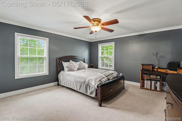 2004 Bootmaker Lane, Bloomfield Charter Township, MI 48304