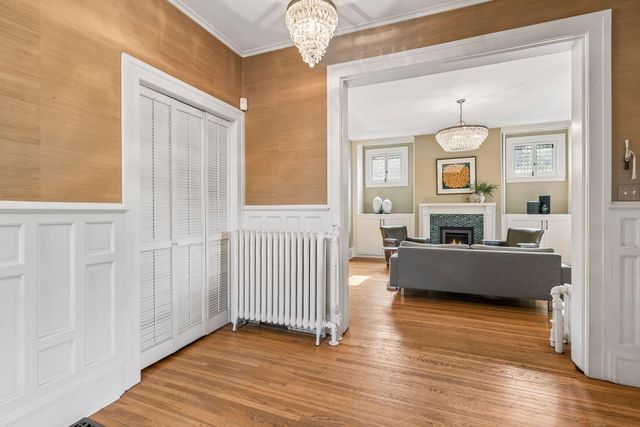 767 Osceola Avenue, Saint Paul, MN 55105