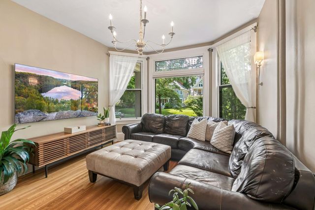 767 Osceola Avenue, Saint Paul, MN 55105
