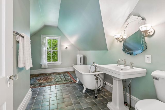 767 Osceola Avenue, Saint Paul, MN 55105