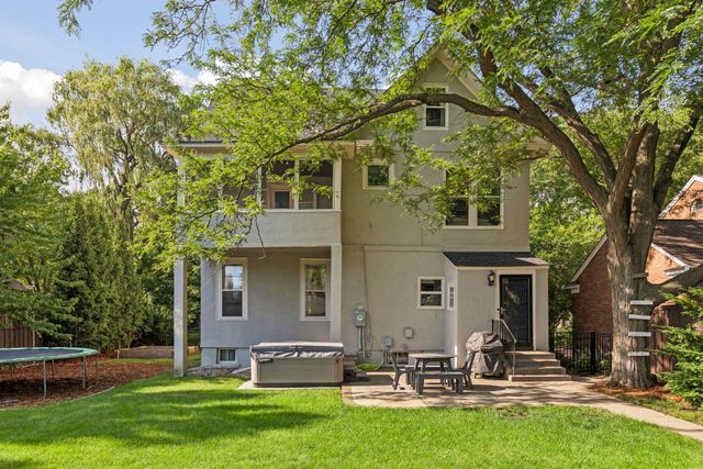 767 Osceola Avenue, Saint Paul, MN 55105