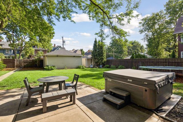 767 Osceola Avenue, Saint Paul, MN 55105