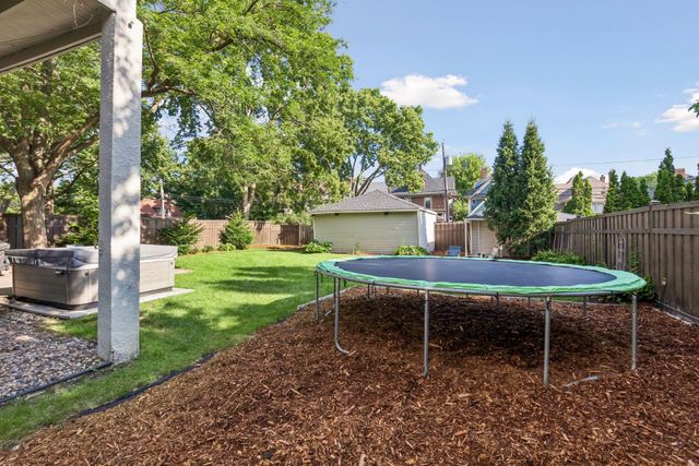 767 Osceola Avenue, Saint Paul, MN 55105