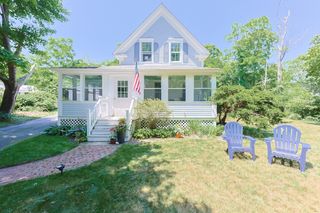 5 Pleasant Street, Bourne, MA 02532